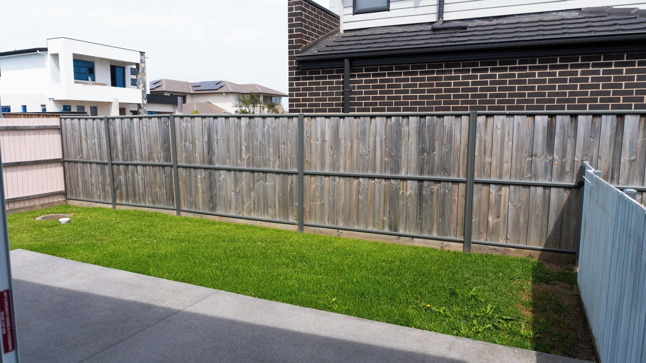 Photo of Outdoor in Gledswood Hills