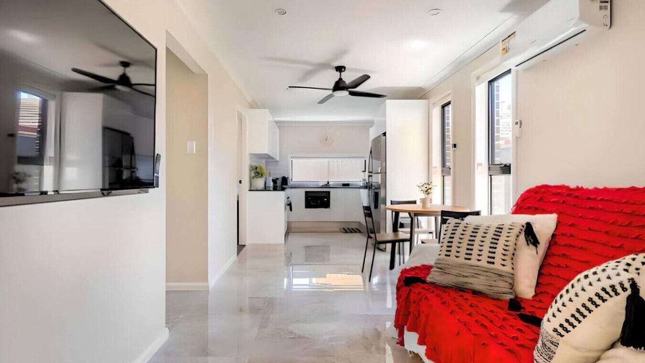 Photo of Livingroom in Kingswood