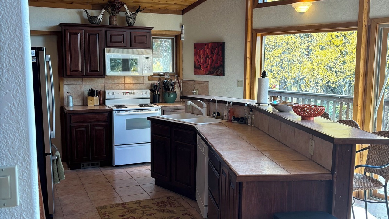 Photo of Kitchen in Holman
