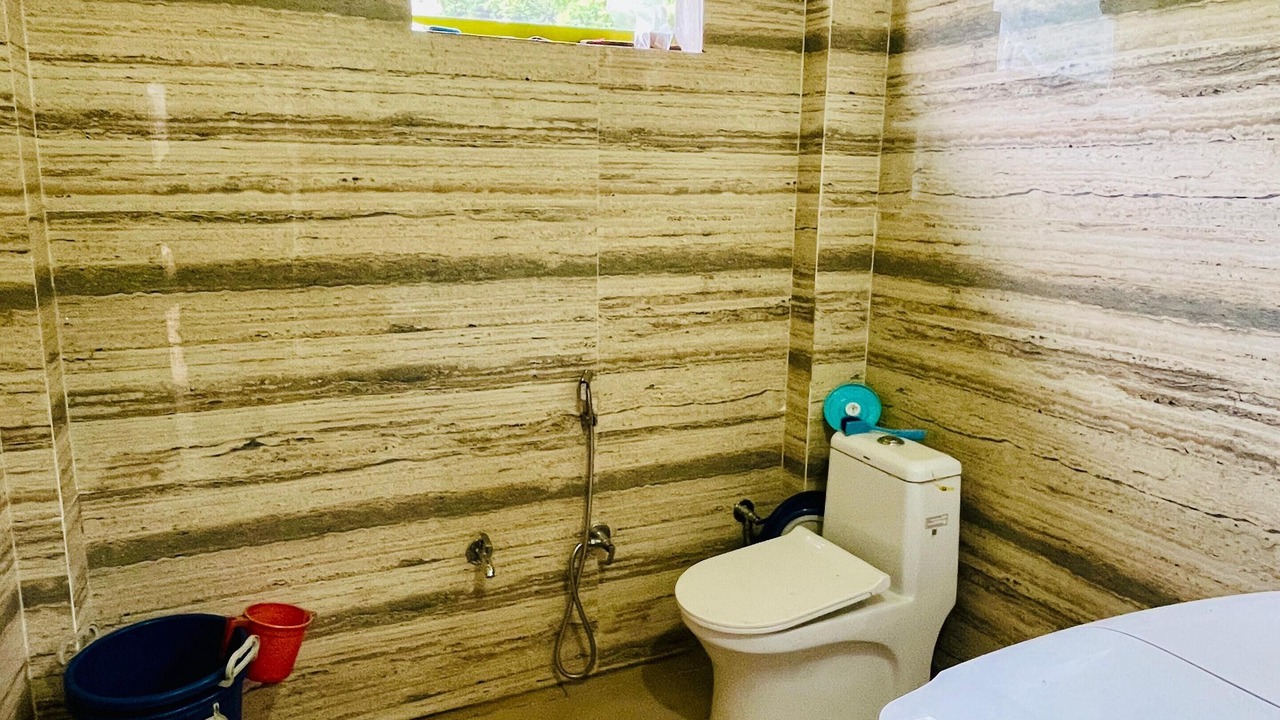 Photo of Bathroom in Tehri