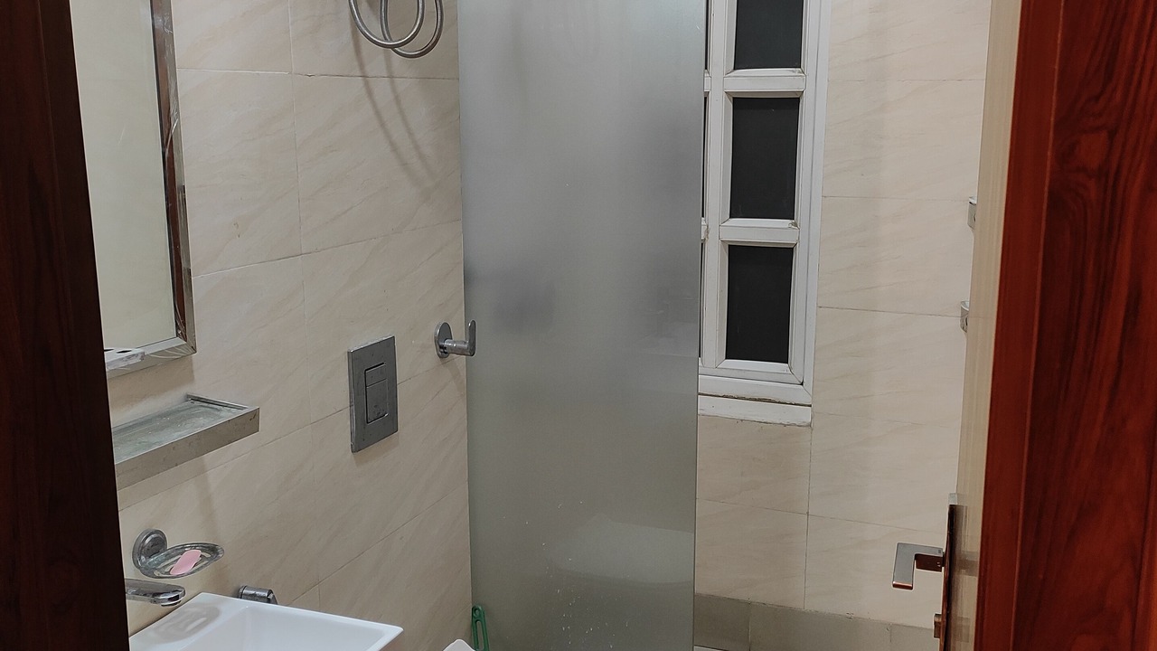 Photo of Bathroom in Naraina