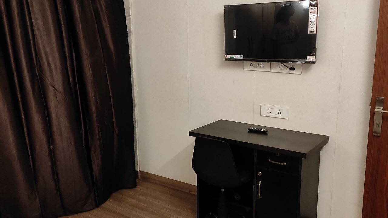 Photo of Bedroom in Naraina