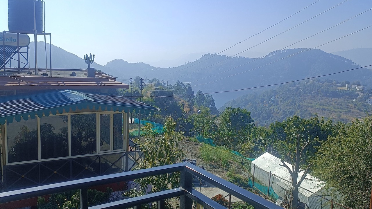 Photo of Bedroom in Bhimtal