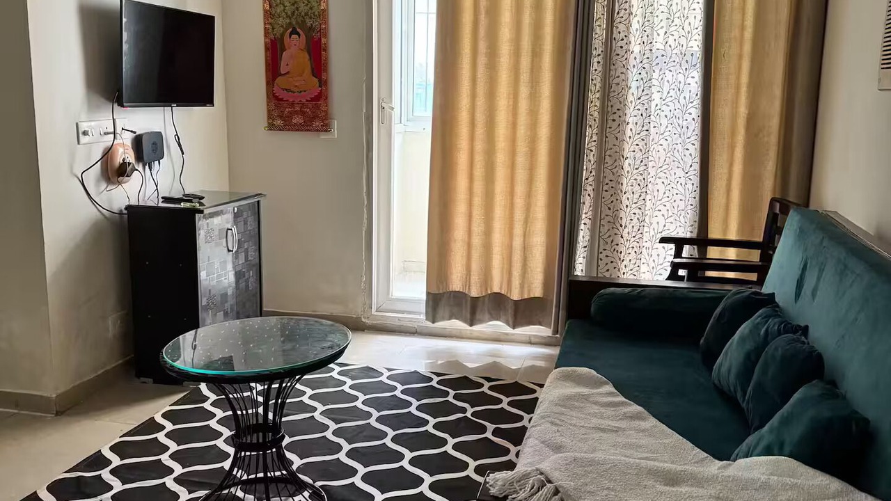 Photo of Livingroom in Noida