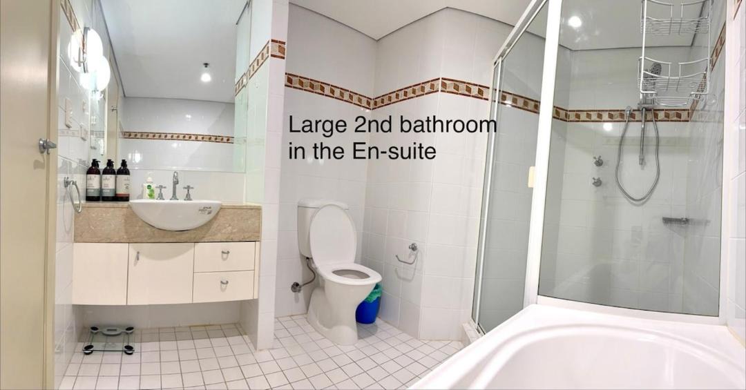 Photo of Bathroom in Chinatown