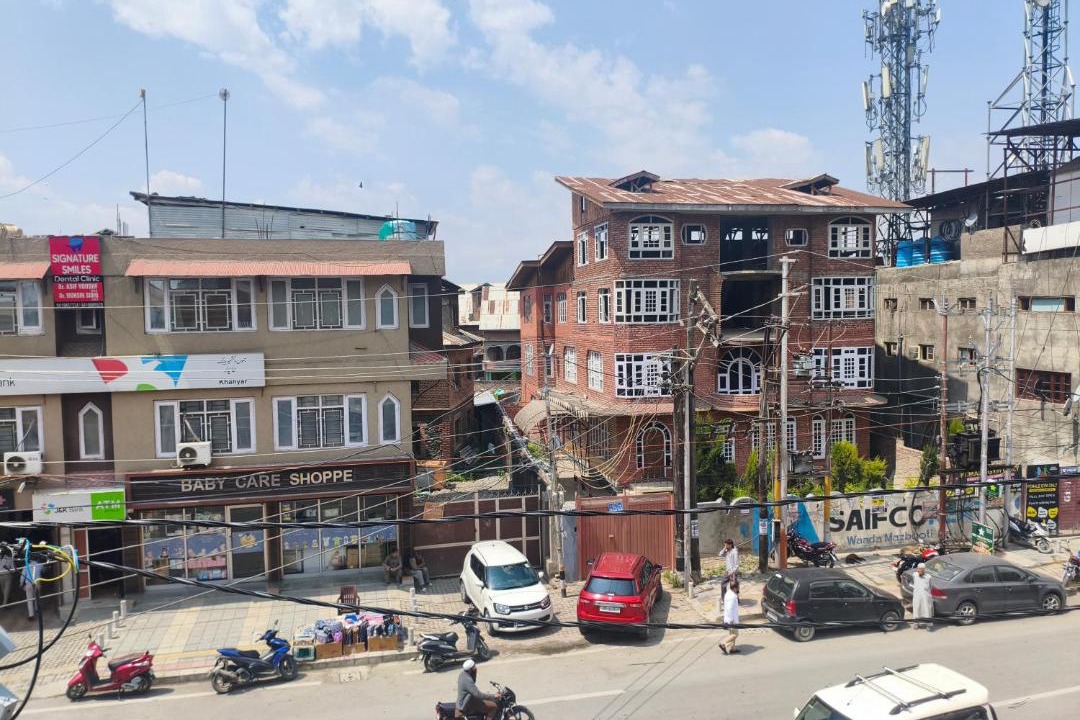 Photo of Others in Srinagar