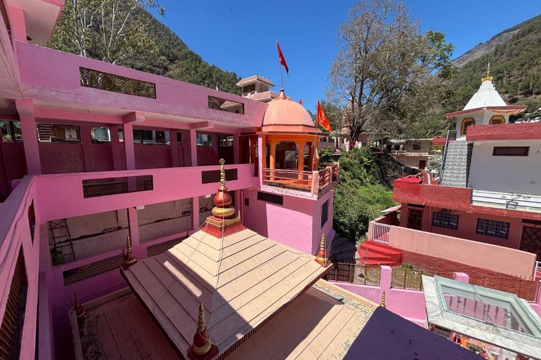 Photo of Buildings in Uttarkashi