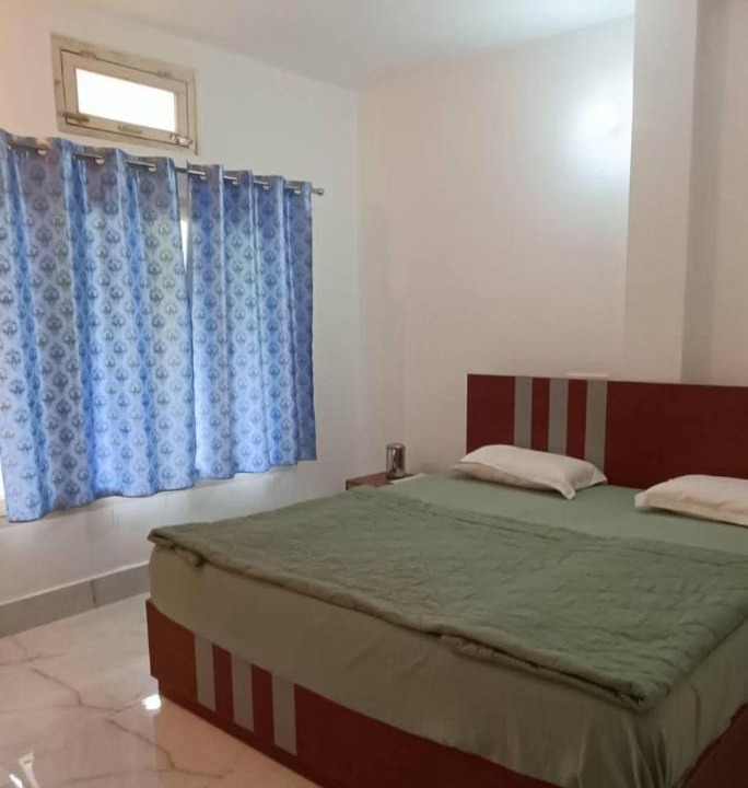 Photo of Bedroom in Narainkoti
