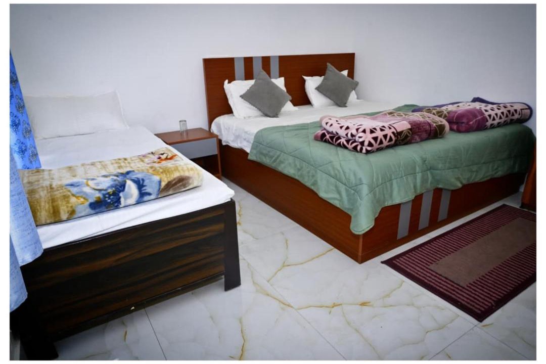 Photo of Bedroom in Narainkoti