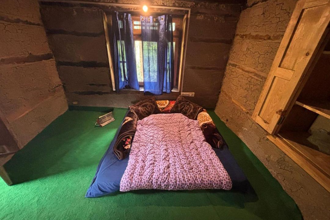 Photo of Bedroom in Kullu