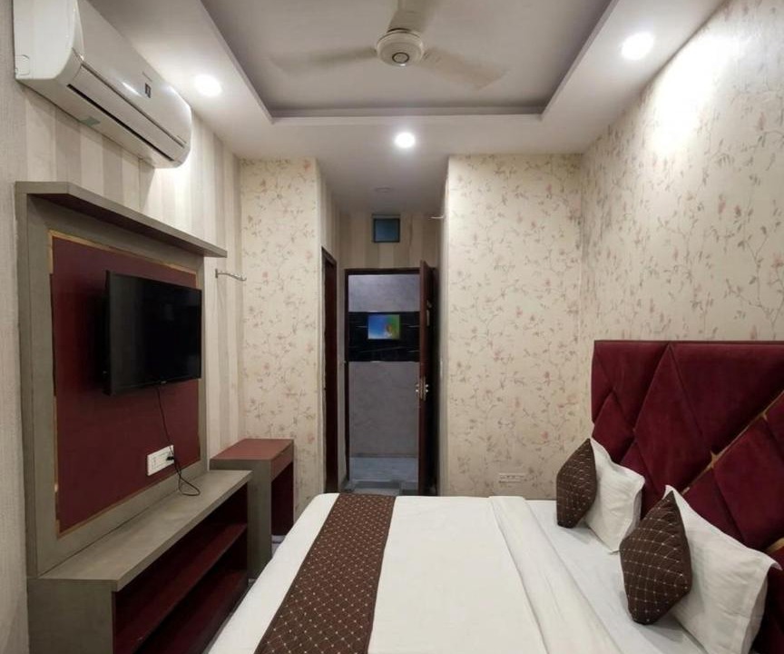 Photo of Bedroom in Azadpur