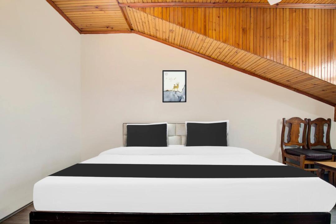 Photo of Bedroom in Rajbagh
