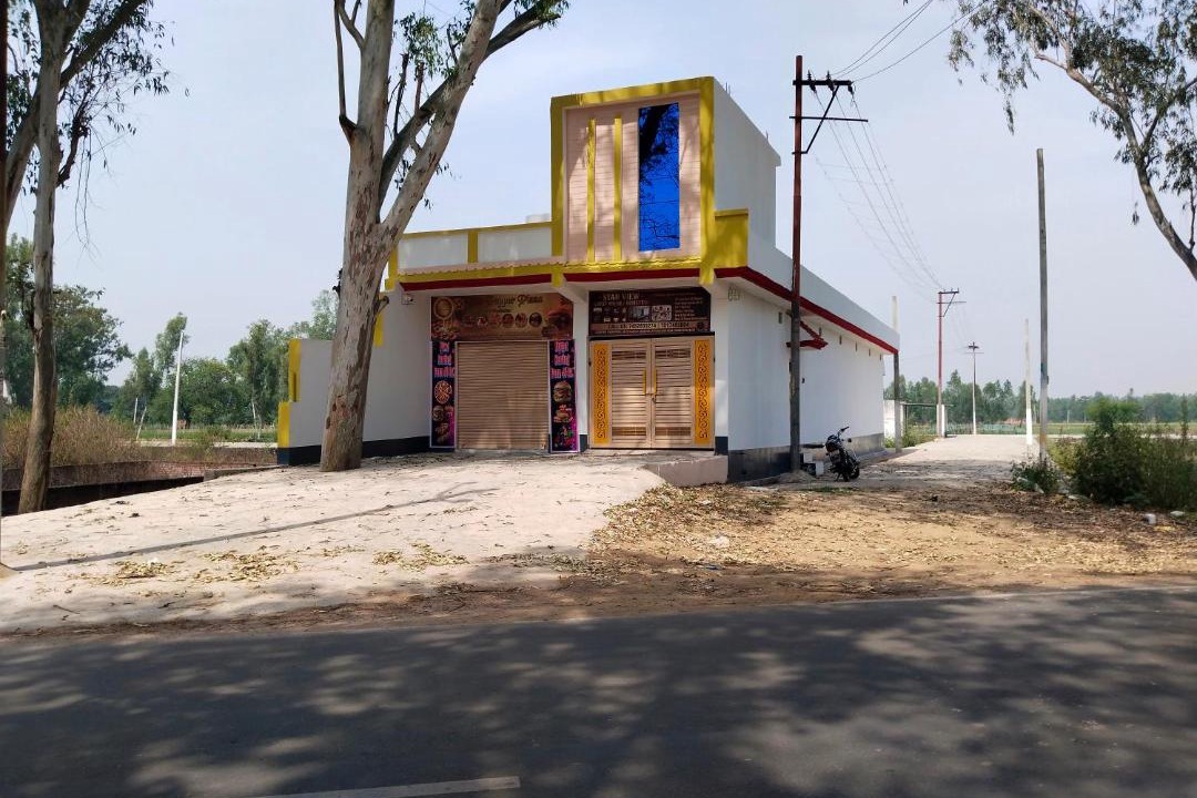 Photo of Others in Hasanpur