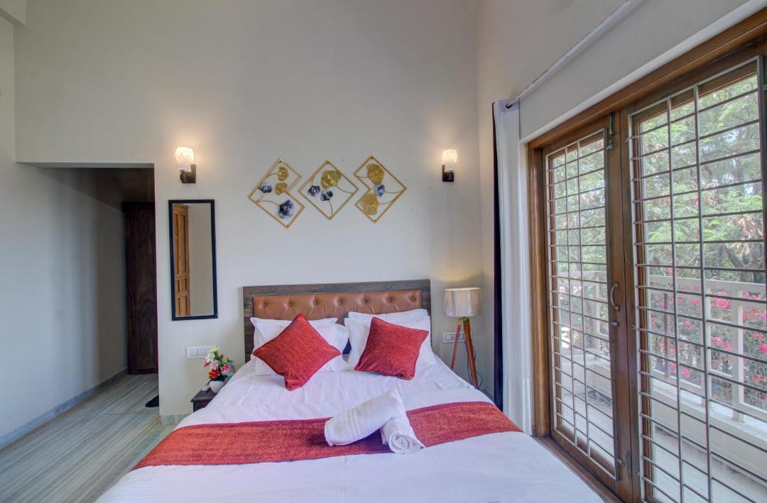 Photo of Bedroom in Mahabaleshwar