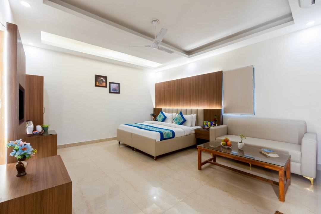 Photo of Others in Noida