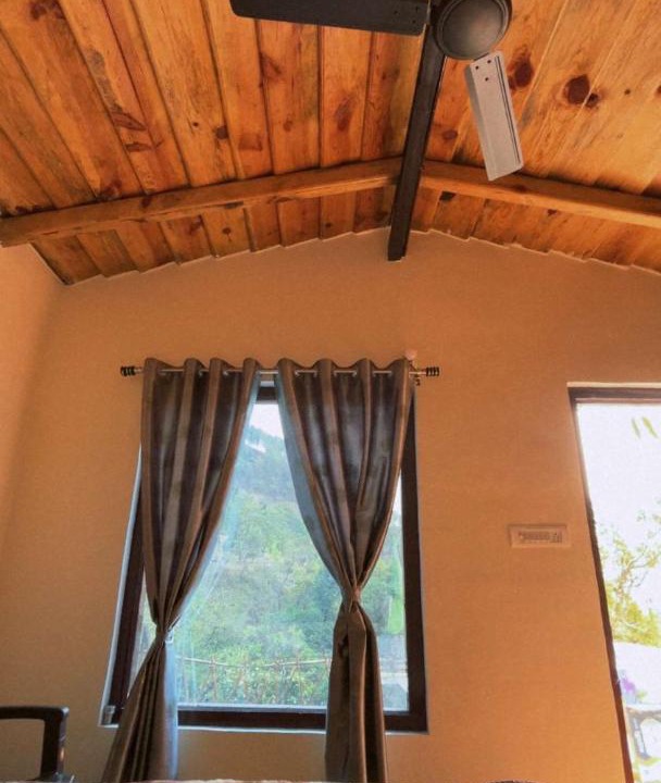Photo of Bedroom in Bhimtal