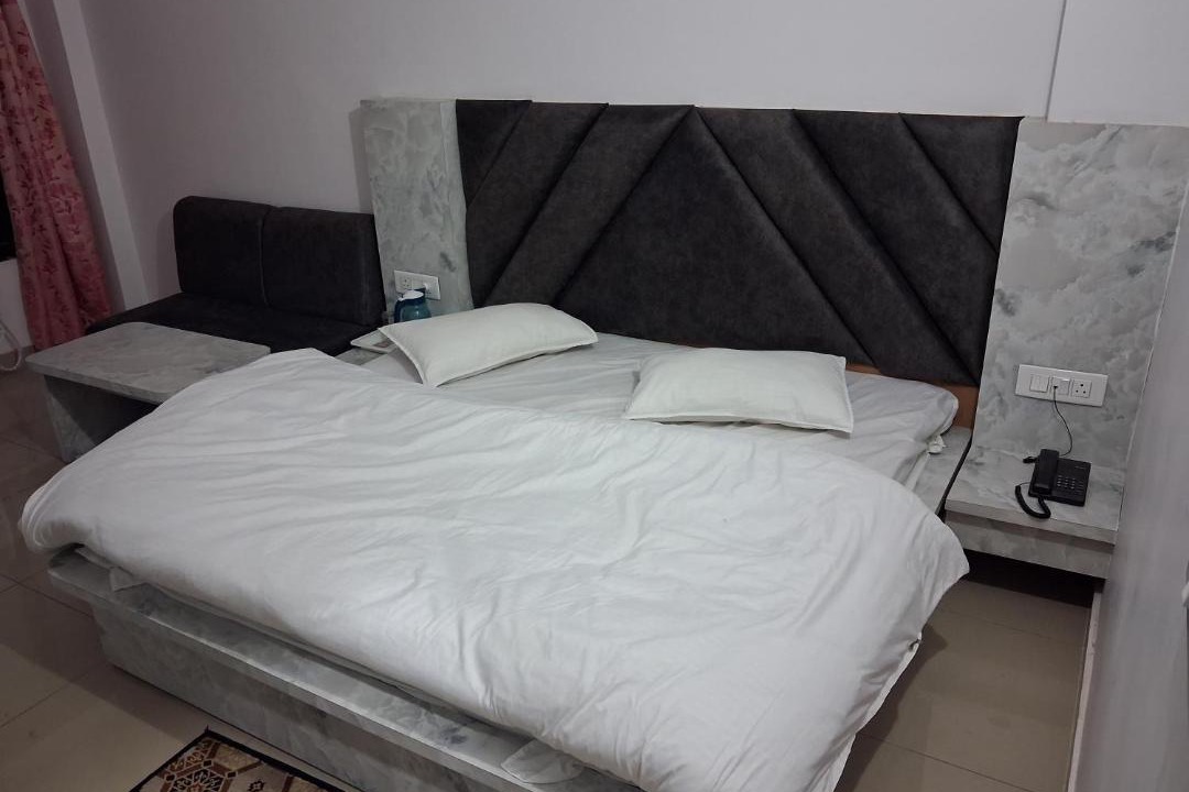 Photo of Bedroom in Katra