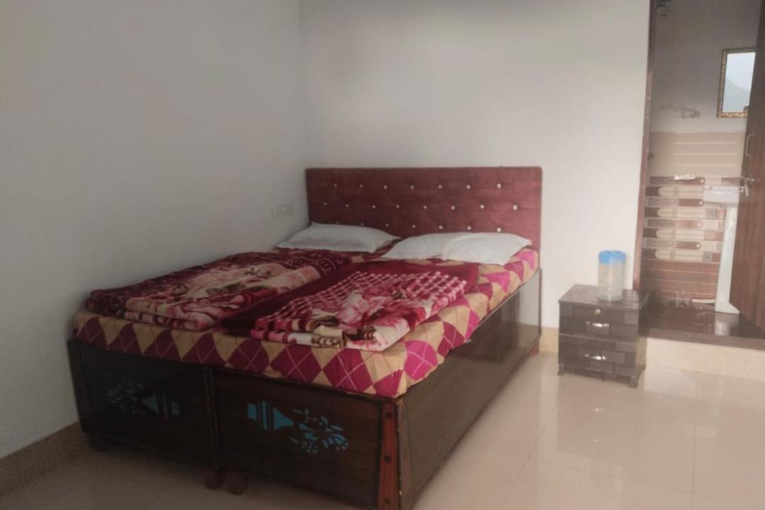 Photo of Bedroom in Rajgarhi