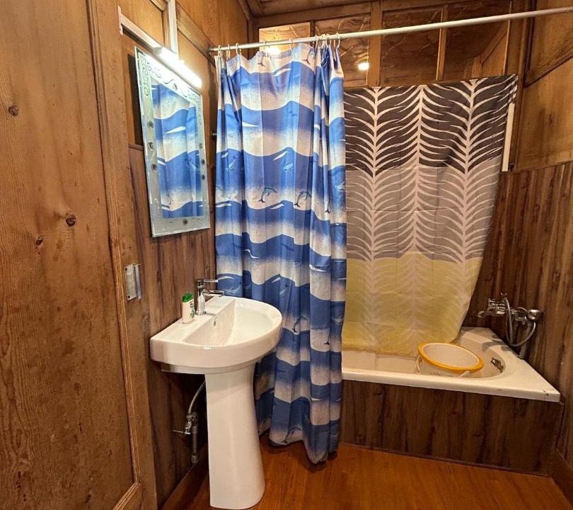 Photo of Bathroom in Nagin Bagh