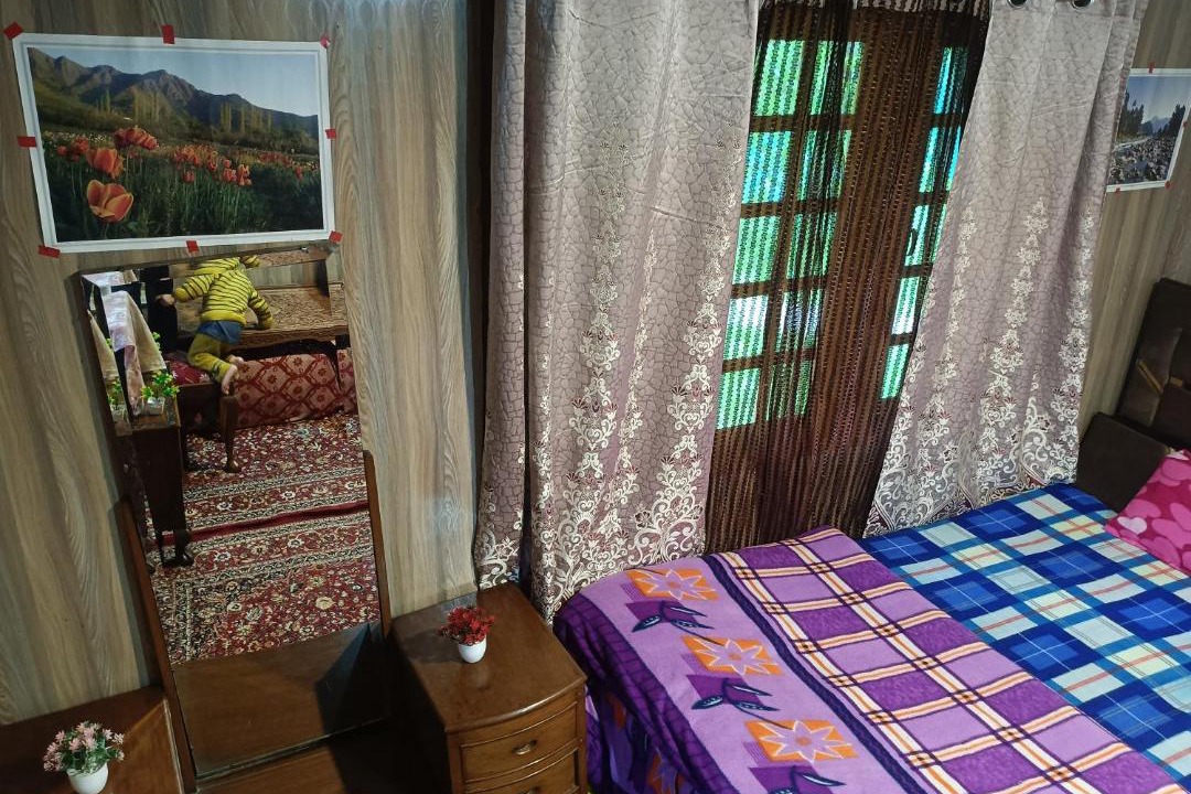 Photo of Bedroom in Nagin Bagh