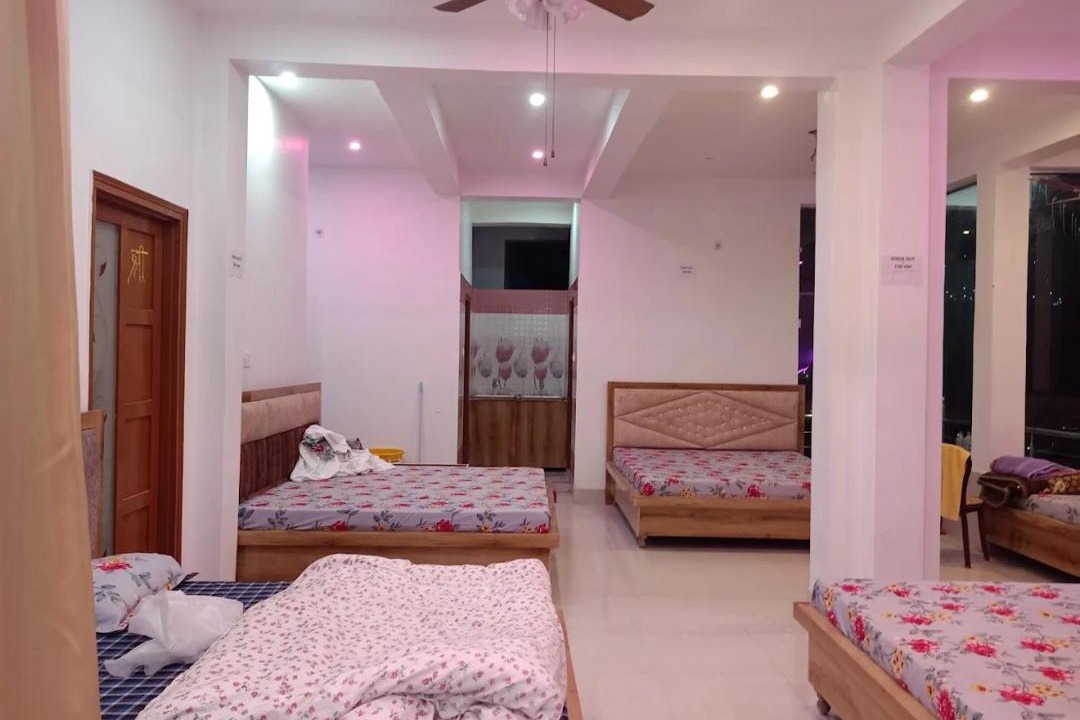 Photo of Bedroom in Guptkashi