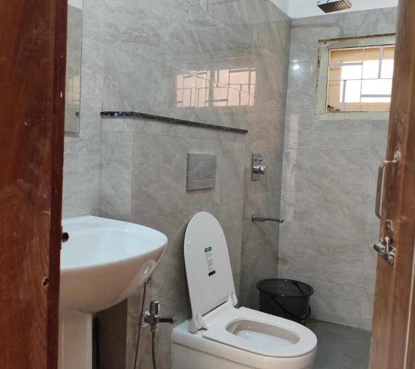 Photo of Bathroom in Sualkuchi