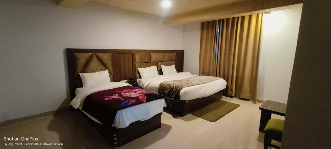 Photo of Bedroom in Badrinath
