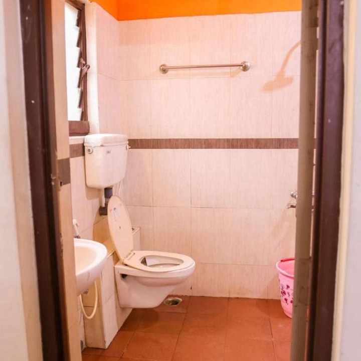 Photo of Bathroom in Kodaikanal
