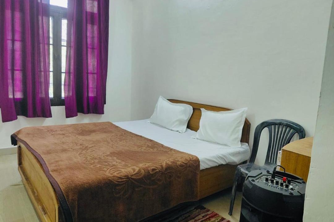 Photo of Bedroom in Bhimtal