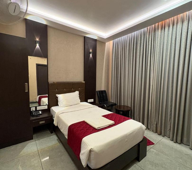 Photo of Bedroom in Tiruchirappalli