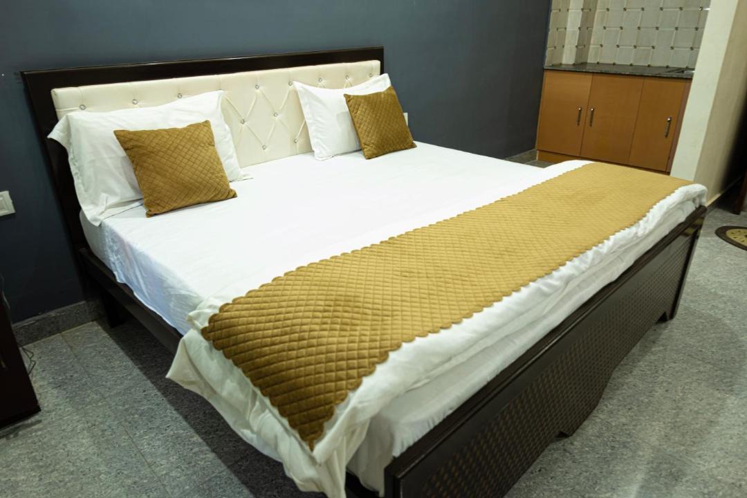 Photo of Bedroom in Haridwar