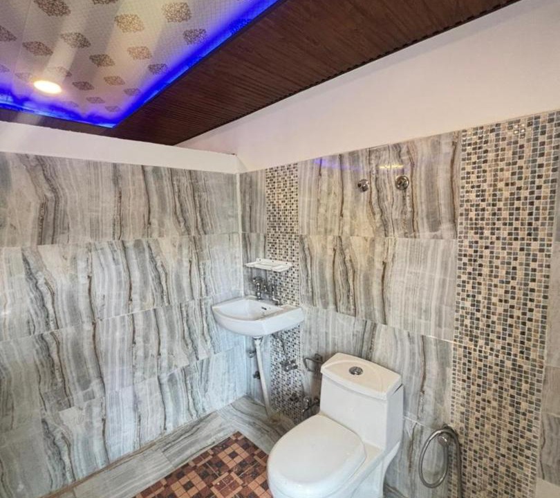Photo of Bathroom in Leh
