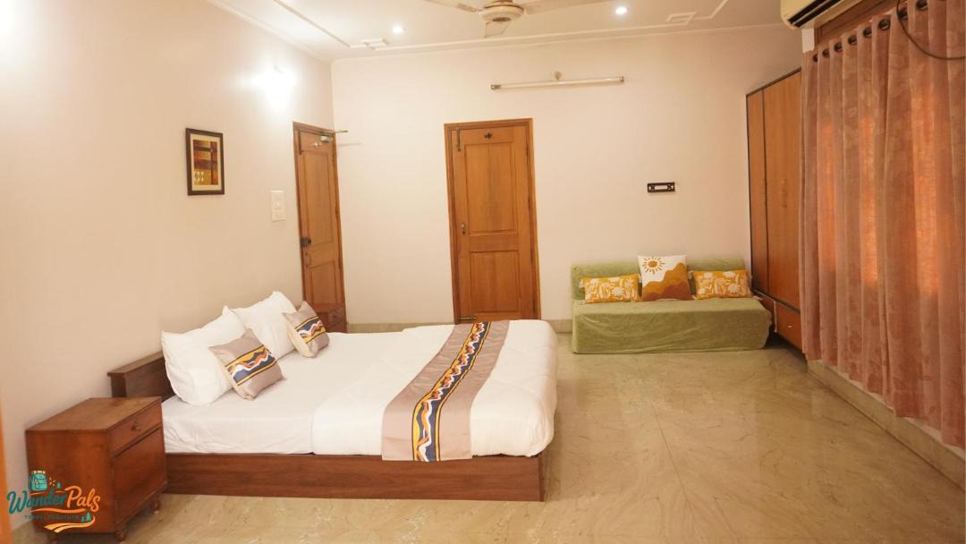 Photo of Bedroom in Sualkuchi