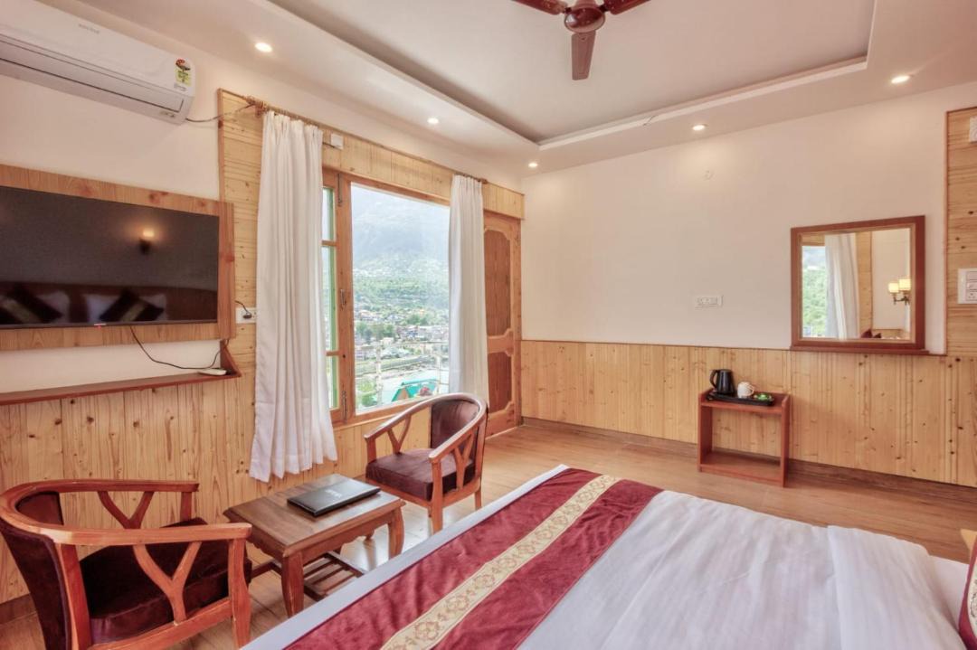 Photo of Bedroom in Bhuntar