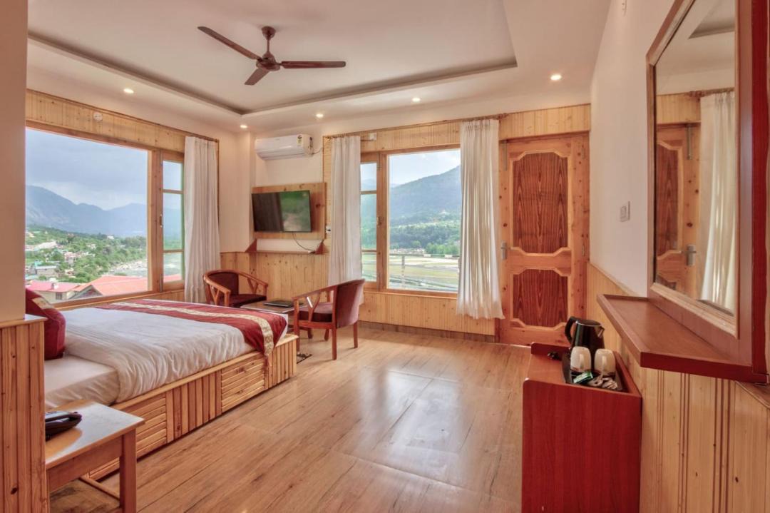 Photo of Bedroom in Bhuntar