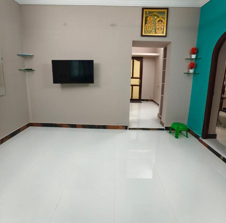 Photo of Livingroom in Tiruvannamalai