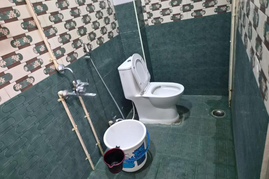 Photo of Bathroom in Palani