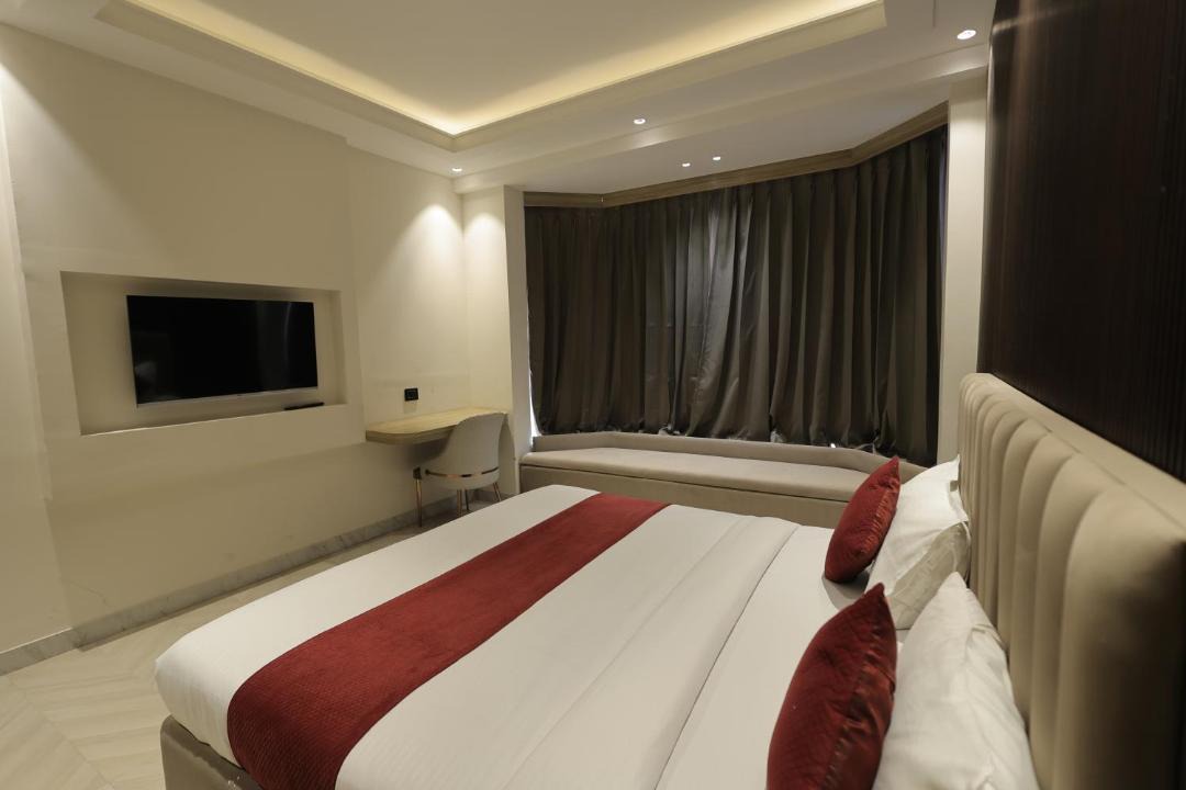 Photo of Others in Noida