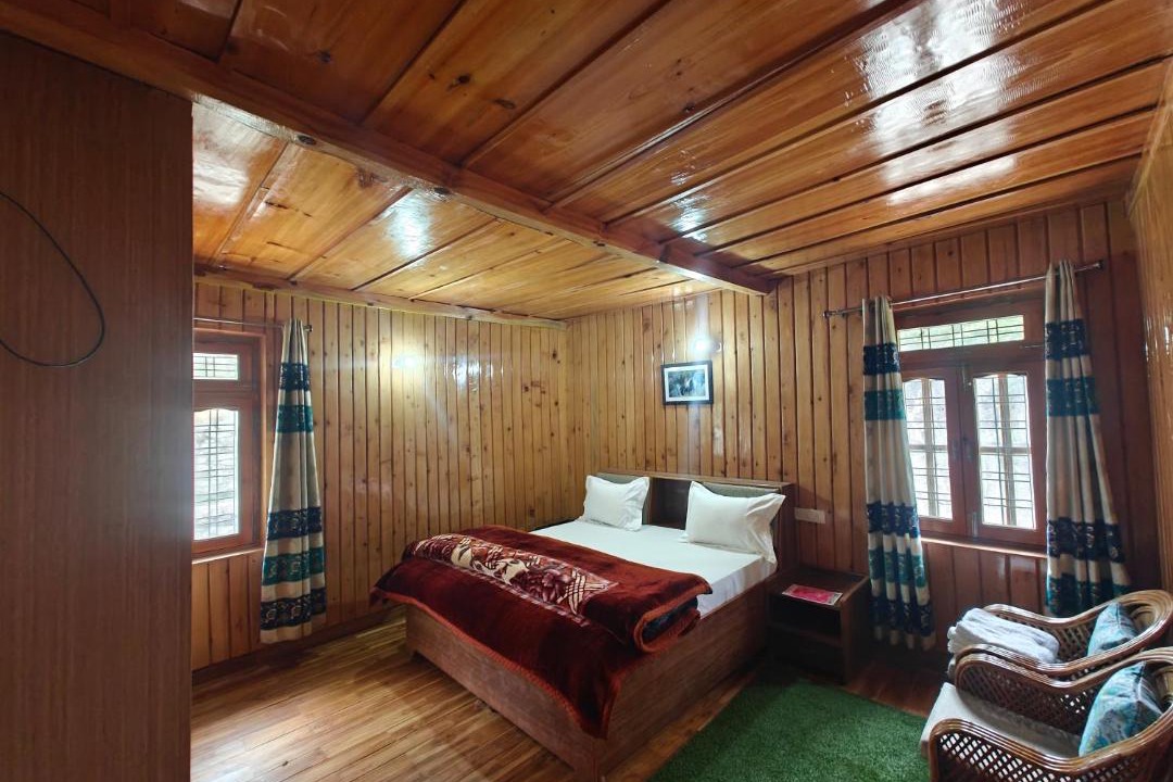 Photo of Bedroom in Bhatwari