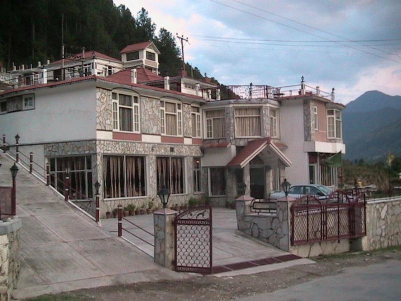 Photo of Others in Shamshi