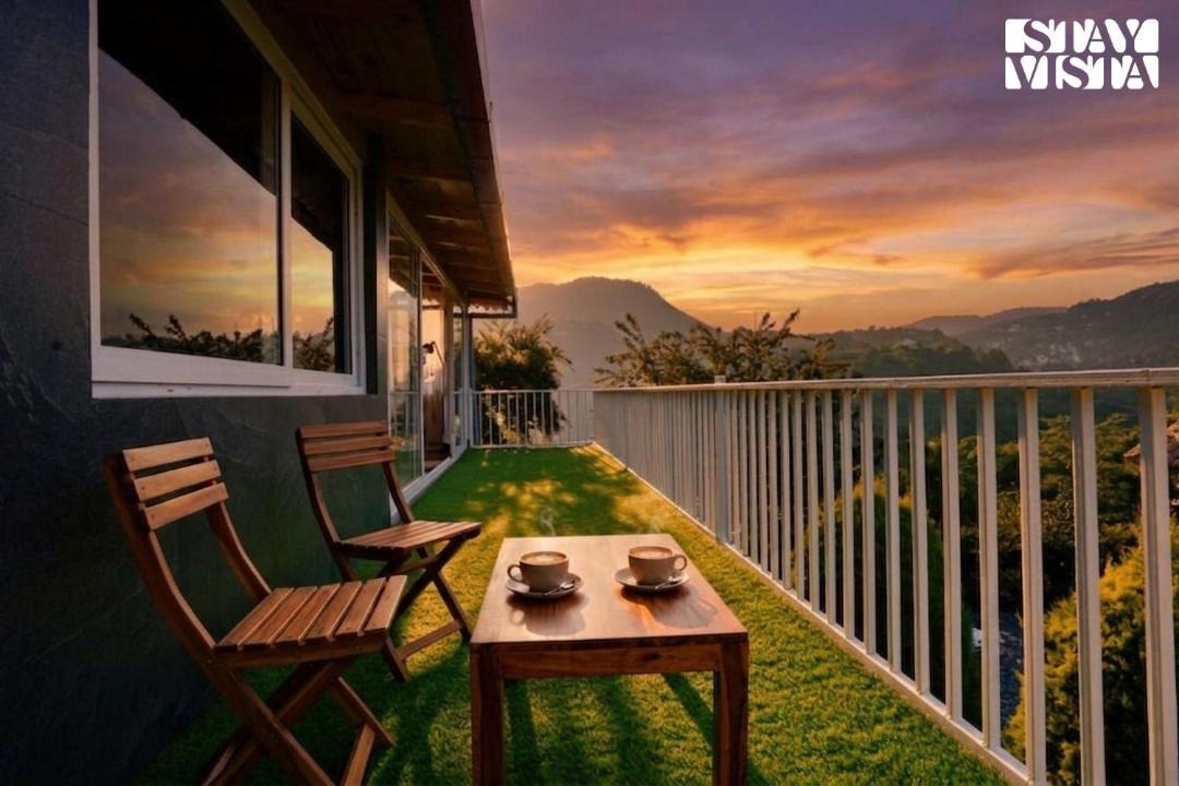 Photo of Patio Balcony in Bhimtal