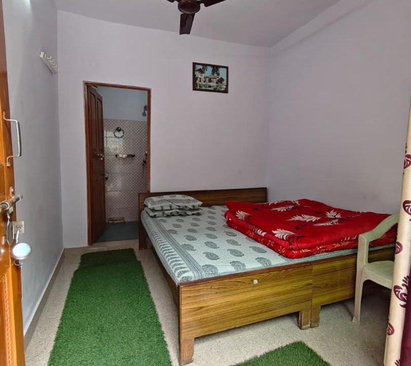 Photo of Bedroom in Guptkashi