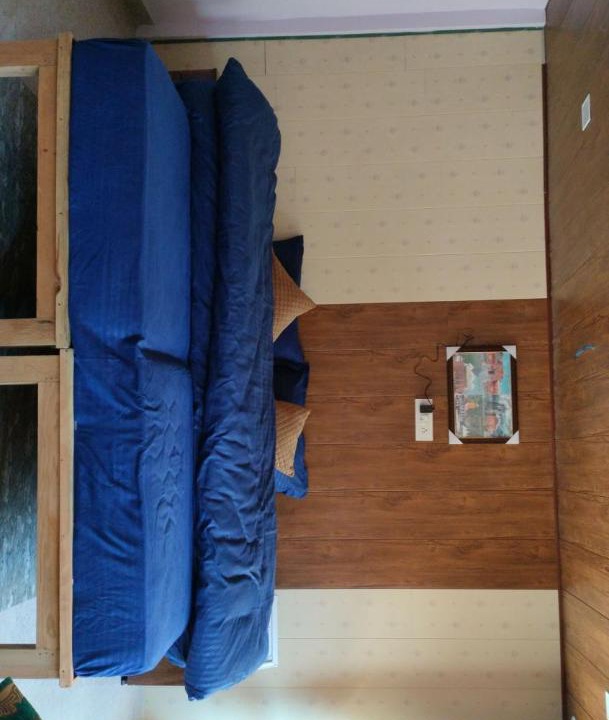 Photo of Bedroom in Bhatwari