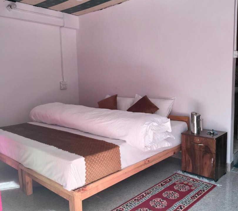 Photo of Bedroom in Bhatwari