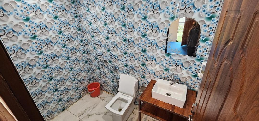 Photo of Bathroom in Kanatal