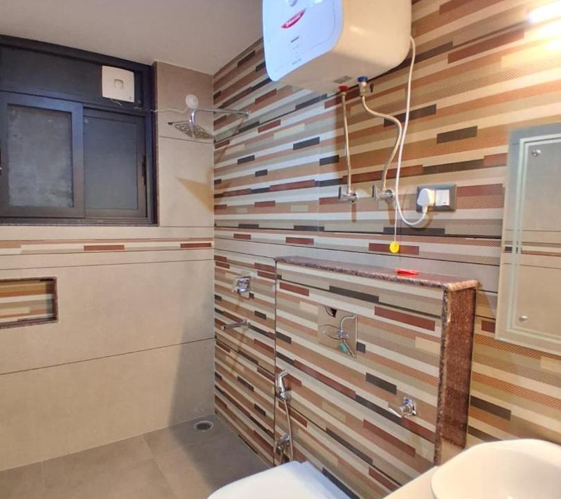 Photo of Bathroom in Sarahan