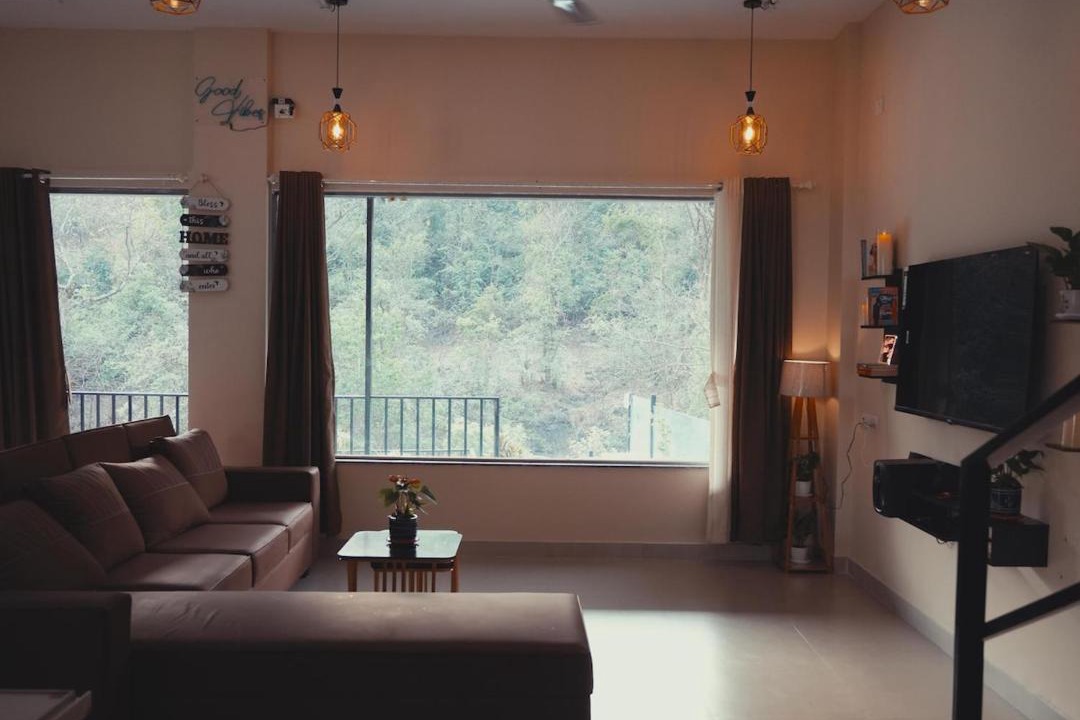 Photo of Livingroom in Khalapur