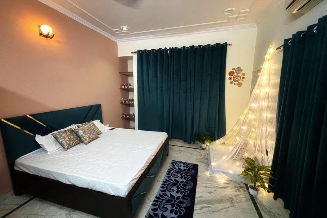 Photo of Bedroom in Sindhi Camp