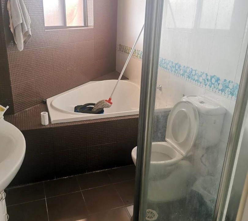 Photo of Bathroom in Regents Park