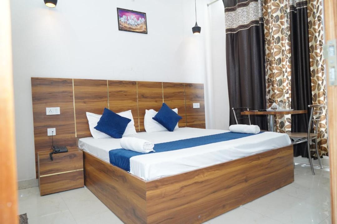 Photo of Bedroom in Zirakpur